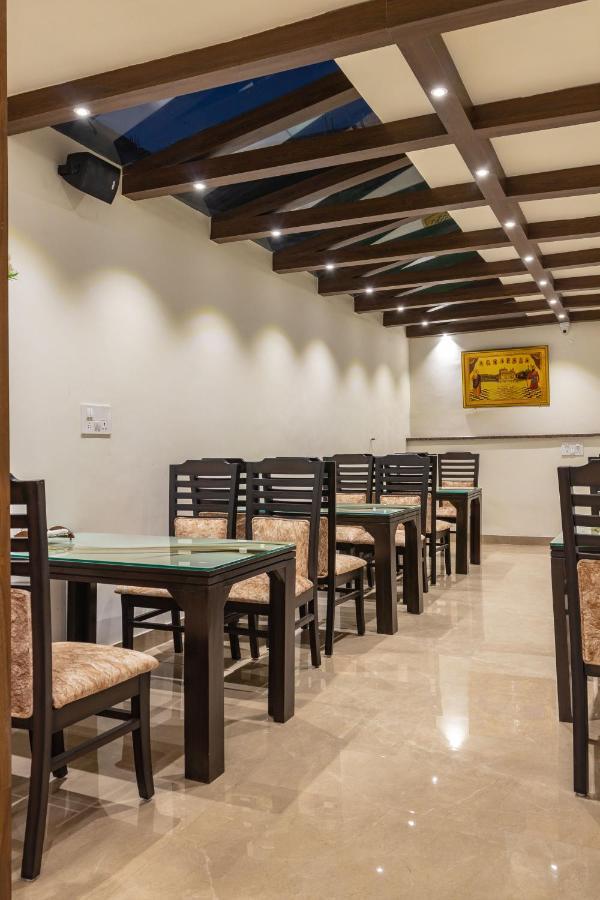 De Manora Homes - Unpretentious Hotel With A Garden , Posh Area Ranjit Avenue Amritsar Eksteriør bilde